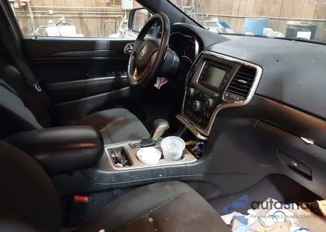 2017 Jeep Grand Cherokee Laredo 4X4 from USA, damaged, VIN 1C4RJFAGXHC749157